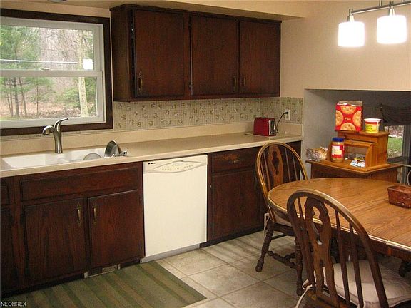 2nd image of 26960 Elizabeth Ln
