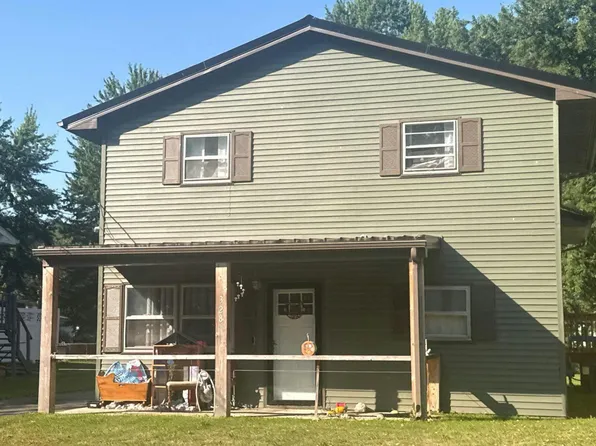 328 Washington Ave, Newton Falls, OH 44444