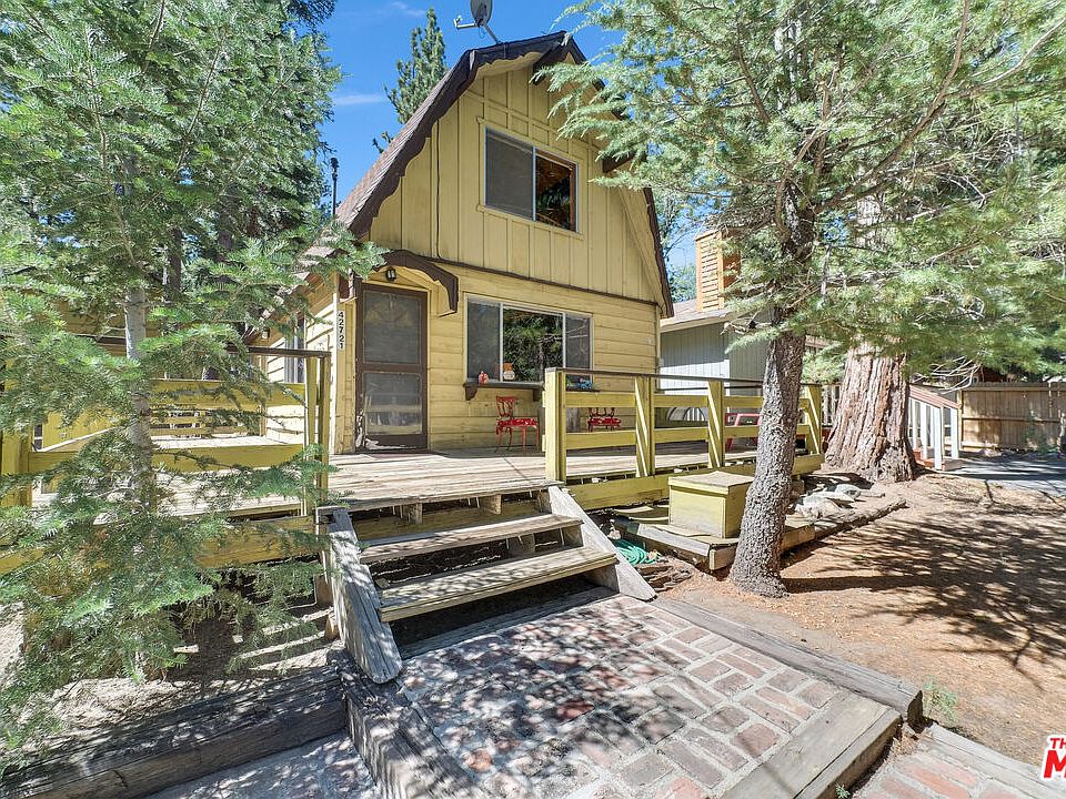 1st image of 42721 Cedar Ave