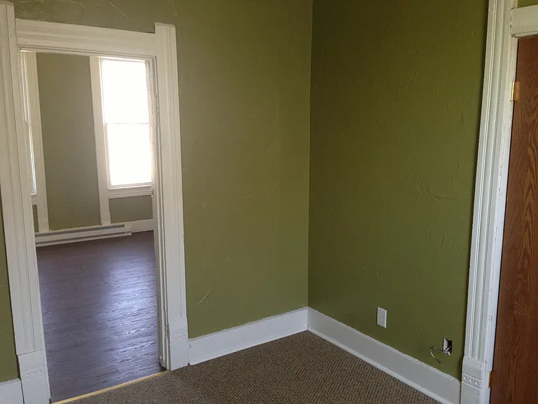 1116 Brown St — Photo 10