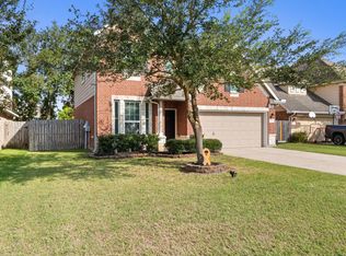 204 Rippling Creek Ln, Alvin, TX 77511