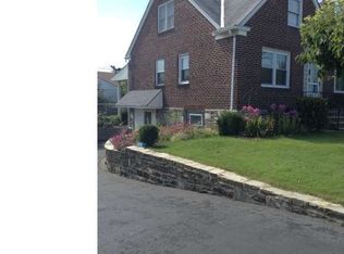 8011 Bradford St, Philadelphia, PA 19152