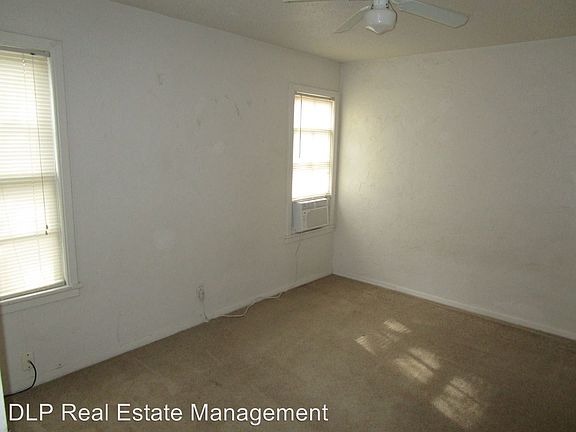 5th image of 225 N Peninsula Dr #2