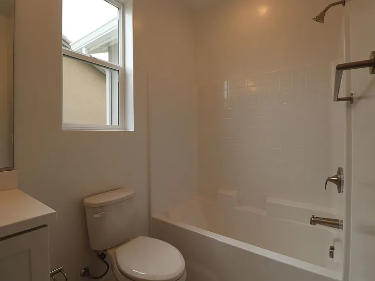 1713 River Vis — Photo 14