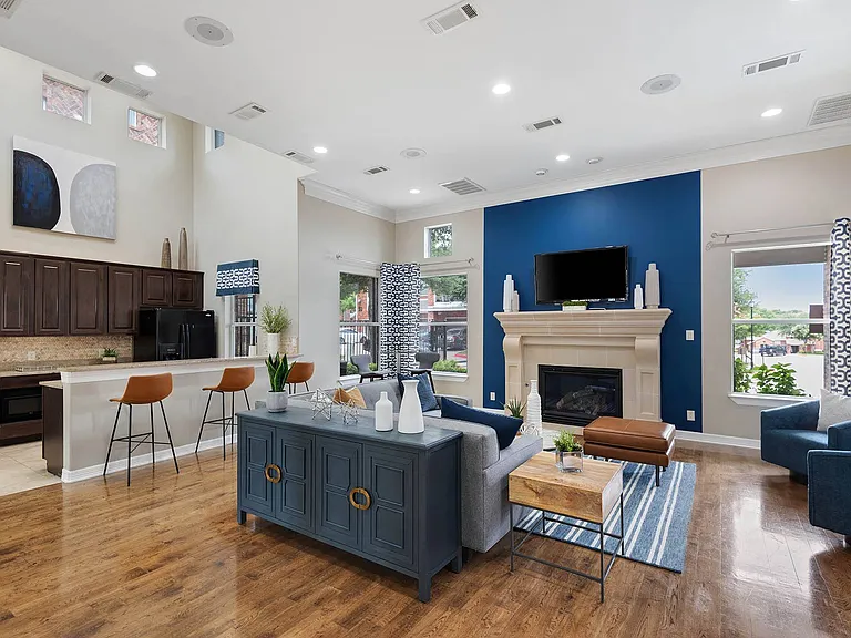 Orion McKinney Apartments — Photo 8