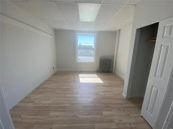 2033 Delmar Ave, Granite City, IL 62040