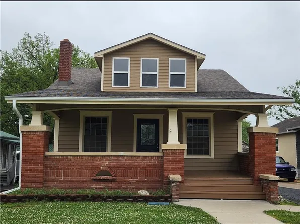 208 Main St, Osawatomie, KS 66064