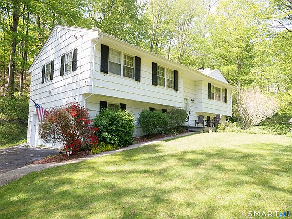 2nd image of 31 Longview Drive