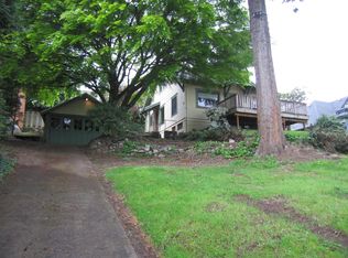 7185 S Laview Dr, Portland, OR 97219