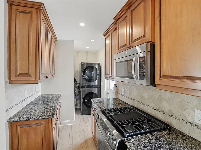 4436 Floramar Ter — Photo 3