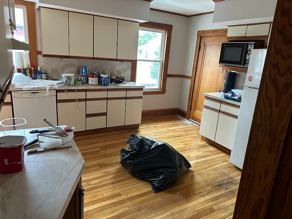 2nd image of 181 Marianna St #2