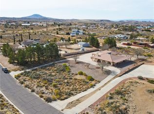 2037 Delaware Dr, Kingman, AZ 86401