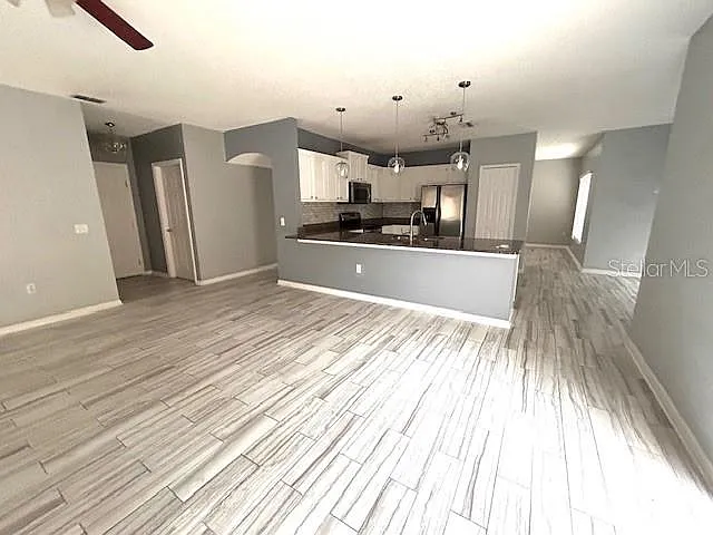 843 Ognon Ct — Photo 4