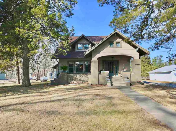 224 N Irons St, Keswick, IA 50136