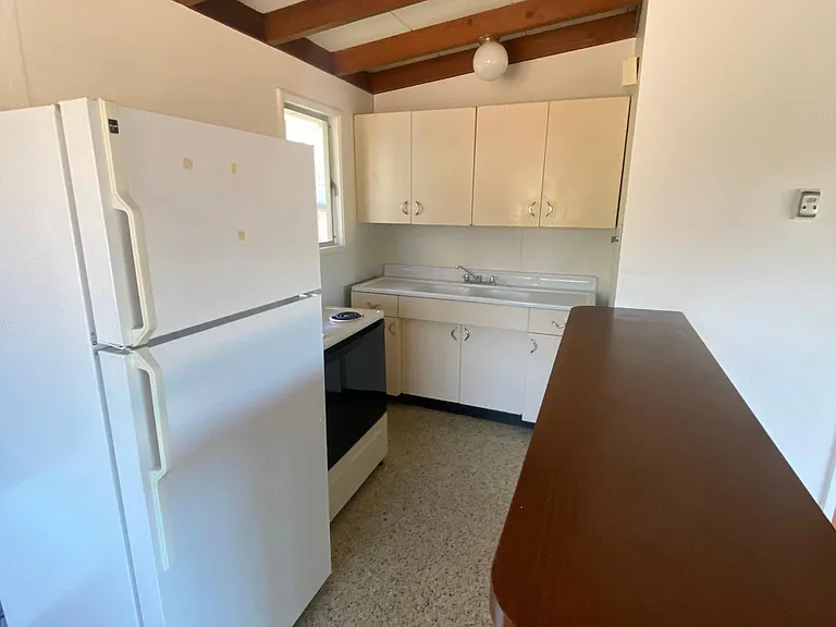 51 Valencia Ave #7 — Photo 5