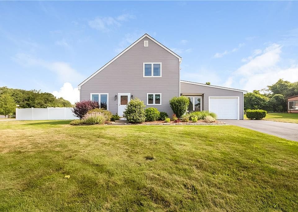 1st image of 45 Kingston Ln