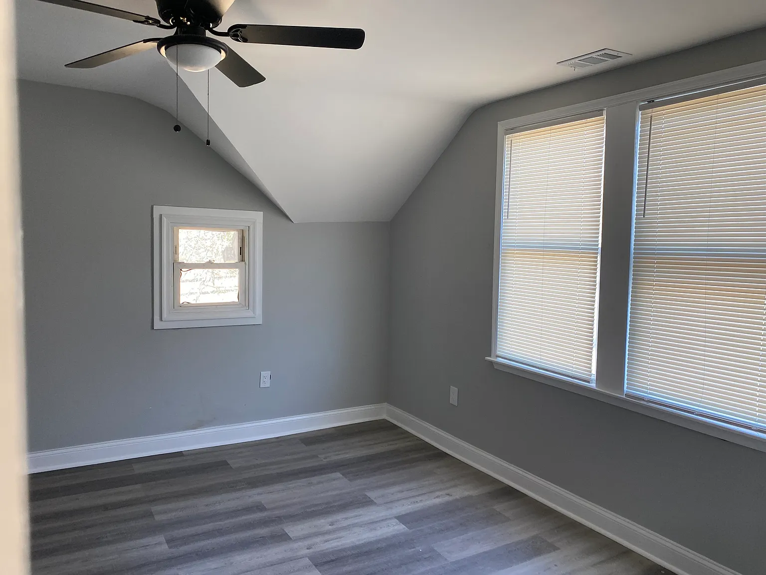 4 bed, $650 — Photo 2