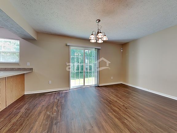 5th image of 6739 Shanghai Cir