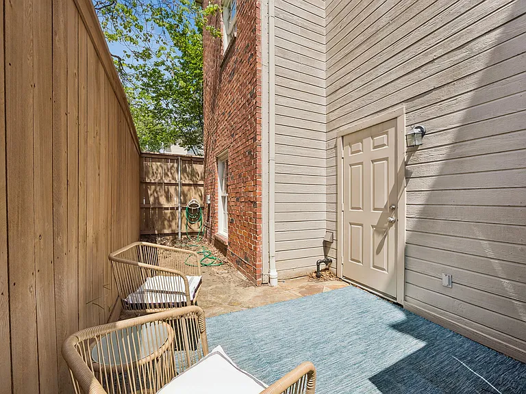 3101 Rosedale Ave — Photo 23
