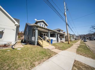 379 Kaufmann Ave, Dubuque, IA 52001