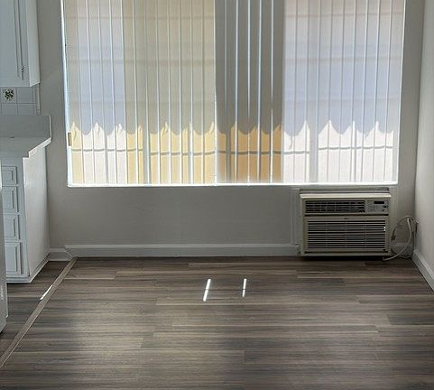 5th image of 5336 Kester Ave
