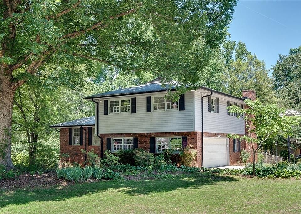 1st image of 4788 Darlene Way