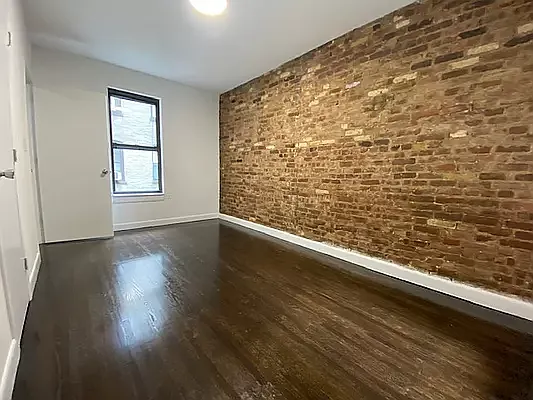 Rented by Bond New York | media 1