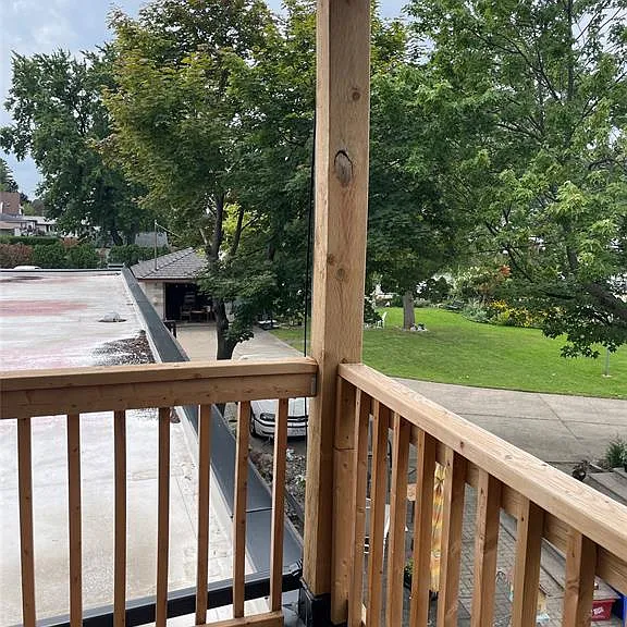 12129 Tecumseh Rd E — Photo 17