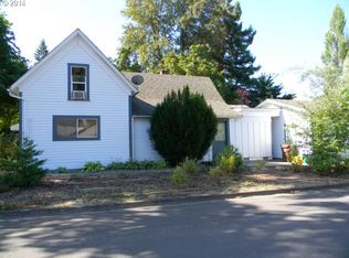 243 N H St, Cottage Grove, OR 97424