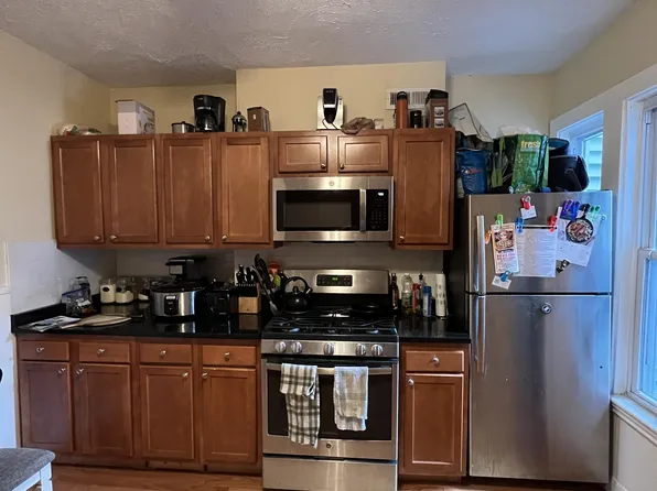 (undisclosed Address), Somerville, MA 02143