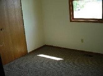 5th image of 108 N Lawrence St