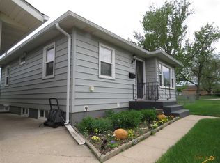 210 N 42nd St, Rapid City, SD 57702