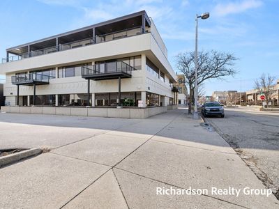 300 Washington Ave #8, Grand Haven, MI, 49417