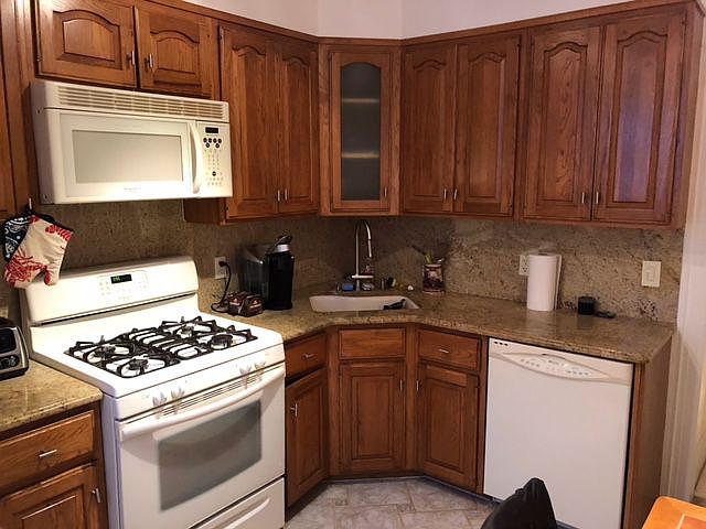 1st image of 3151 Crescent St #2