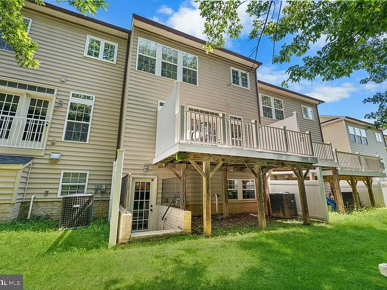 1627 Whitehall Dr — Photo 34