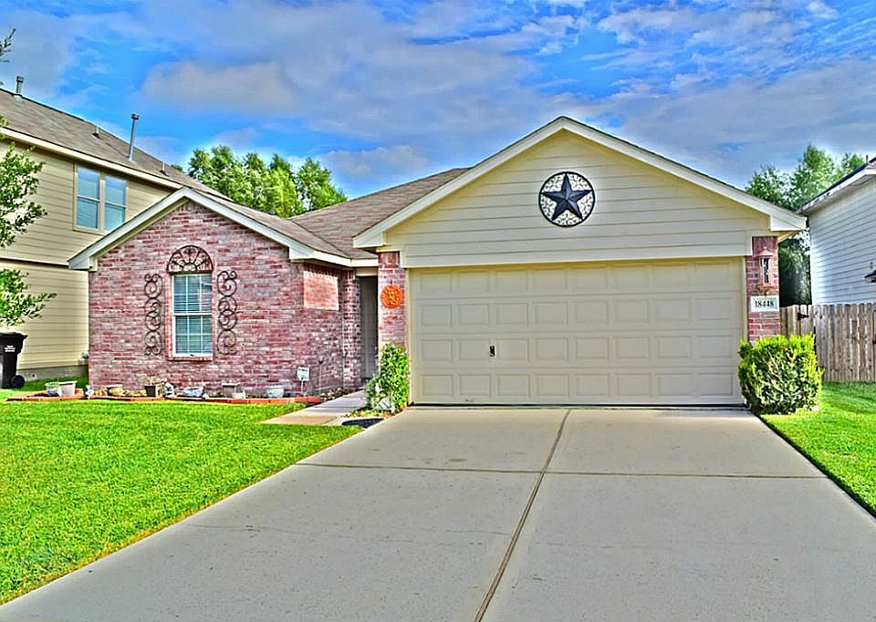 1st image of 18448 Sunrise Oaks Ct
