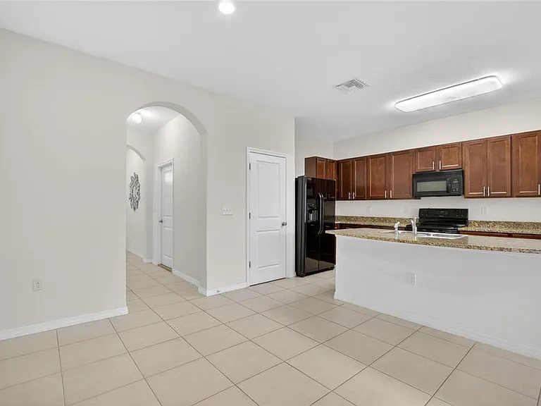 8850 Indigo Trail Loop — Photo 10