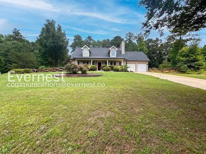 251 Cobblestone Ln — Photo 3