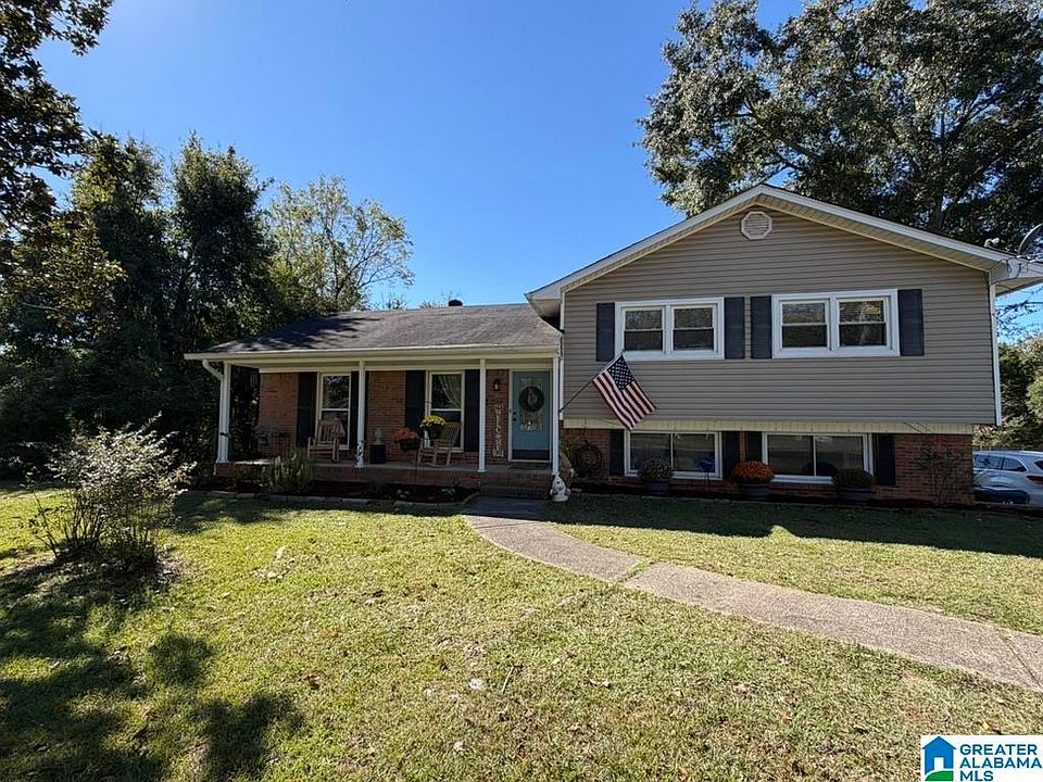 1st image of 804 Creekview Dr