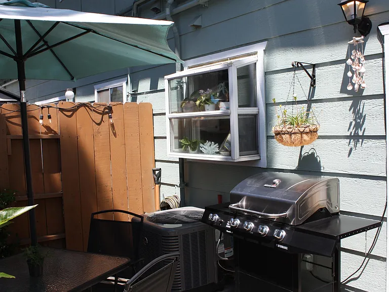 4231 Lowell St #5 — Photo 38