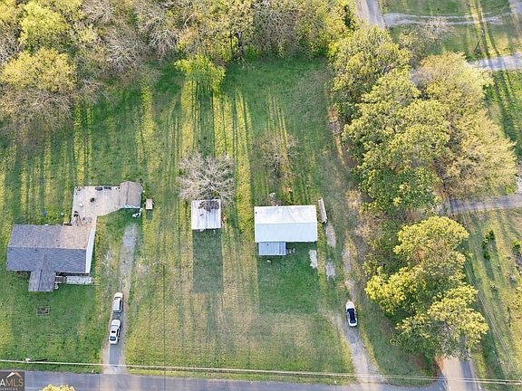 4th image of 10 Farm Rd