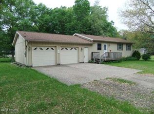 5867 Dalson Rd, Twin Lake, MI 49457