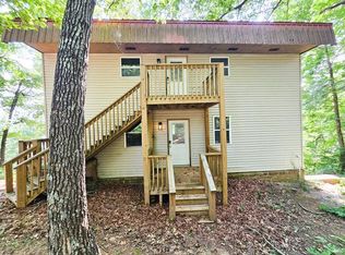 128 Manor Dr, Hayesville, NC 28904