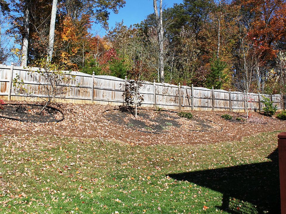 2nd image of 2678 Berringer Station Ln