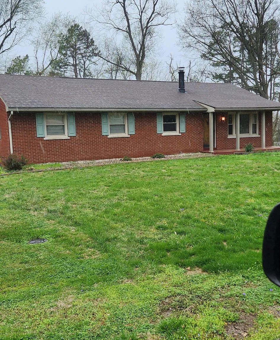 3 bed, 2.5 bath, 1466 sqft, $1,850 — Photo 1