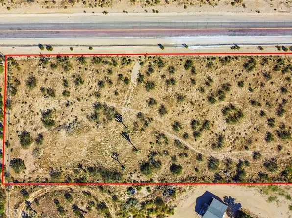 13750 Johnson Rd #26, Phelan, CA 92371