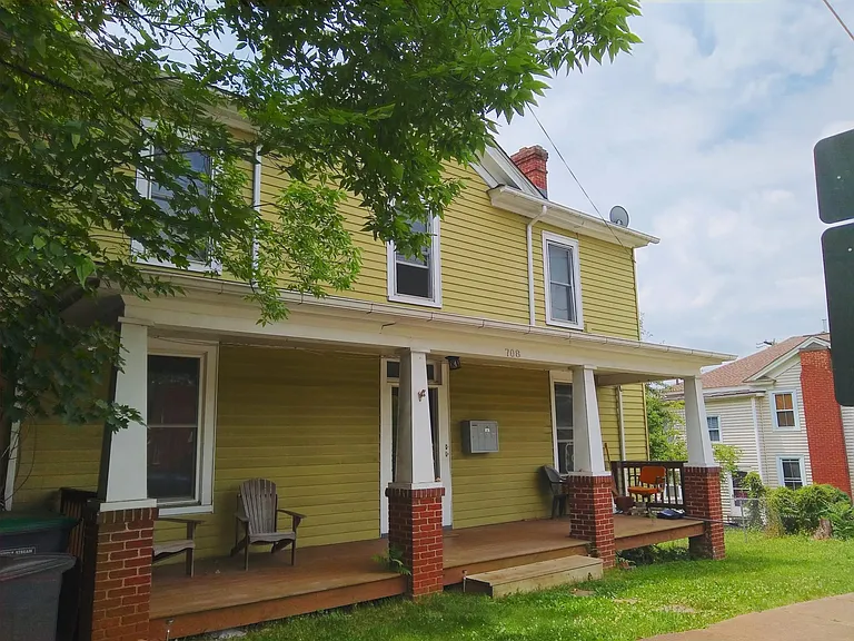 708 Monticello Ave #B — Photo 2