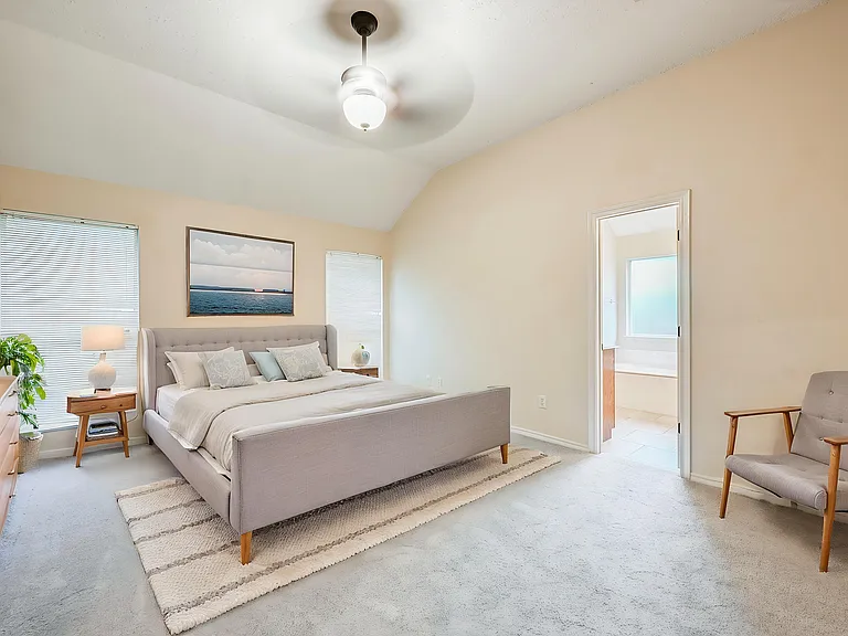 1136 Park Gln — Photo 9