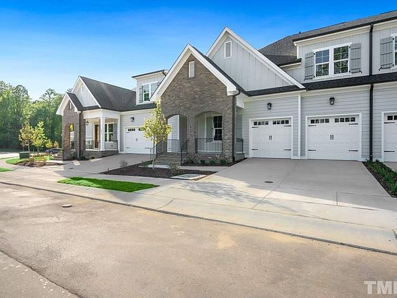 2nd image of 1015 Laurelwood Dr #6