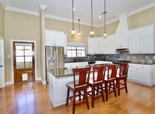 2166 Hillridge Ave, Baton Rouge, LA 70810